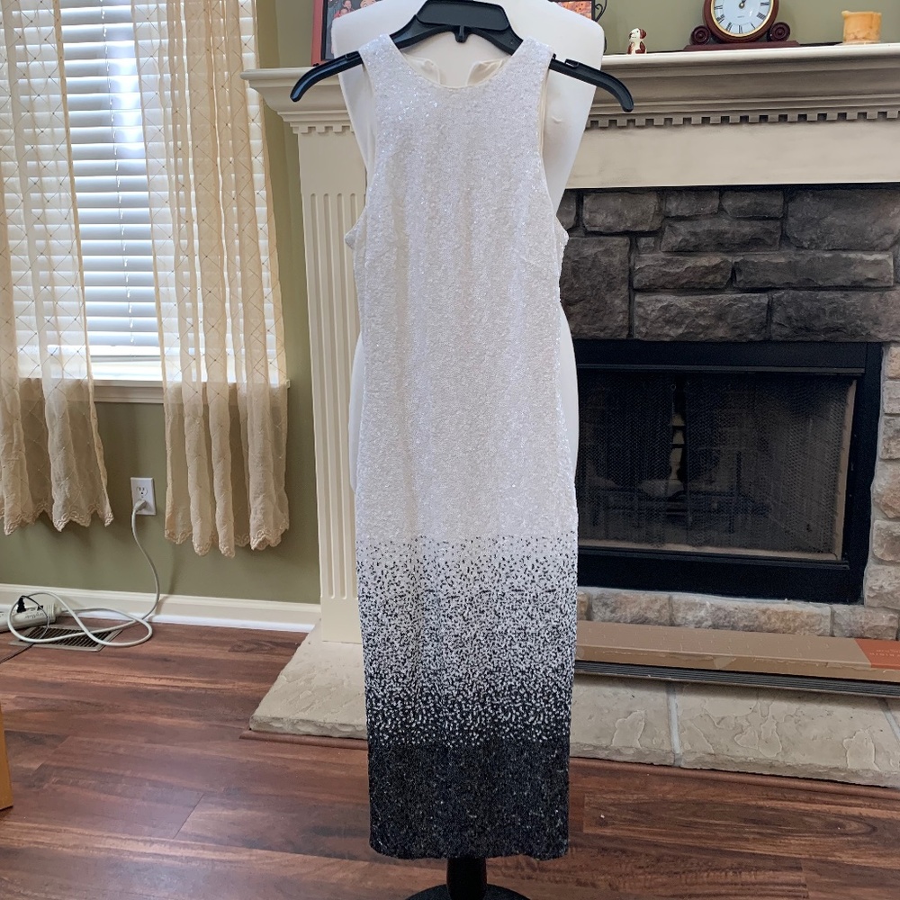 Dress the Population sequined dress size S